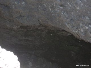 Grotta delle femmine di monte Nero
